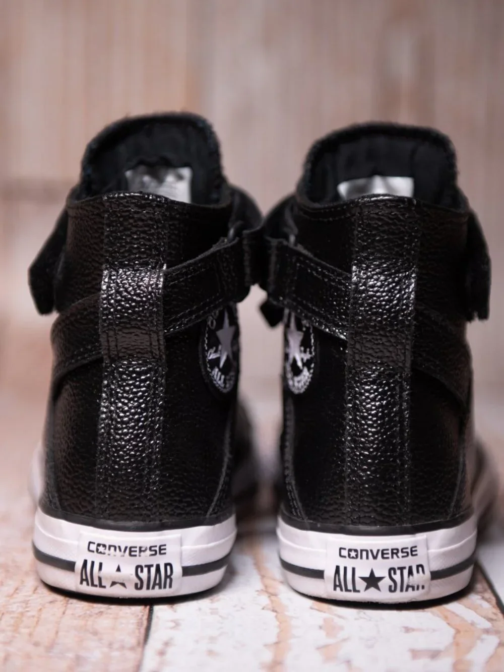 Converse brea high